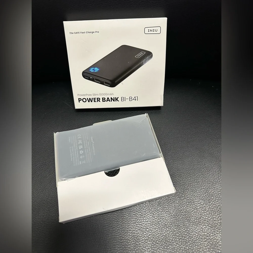 INIU Portable Charger, Ultra Slim 10000mAh - NEW!